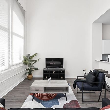 אינדיאנפוליס 2Br 2Ba In The Block Apartment By Cozysuites מראה חיצוני תמונה