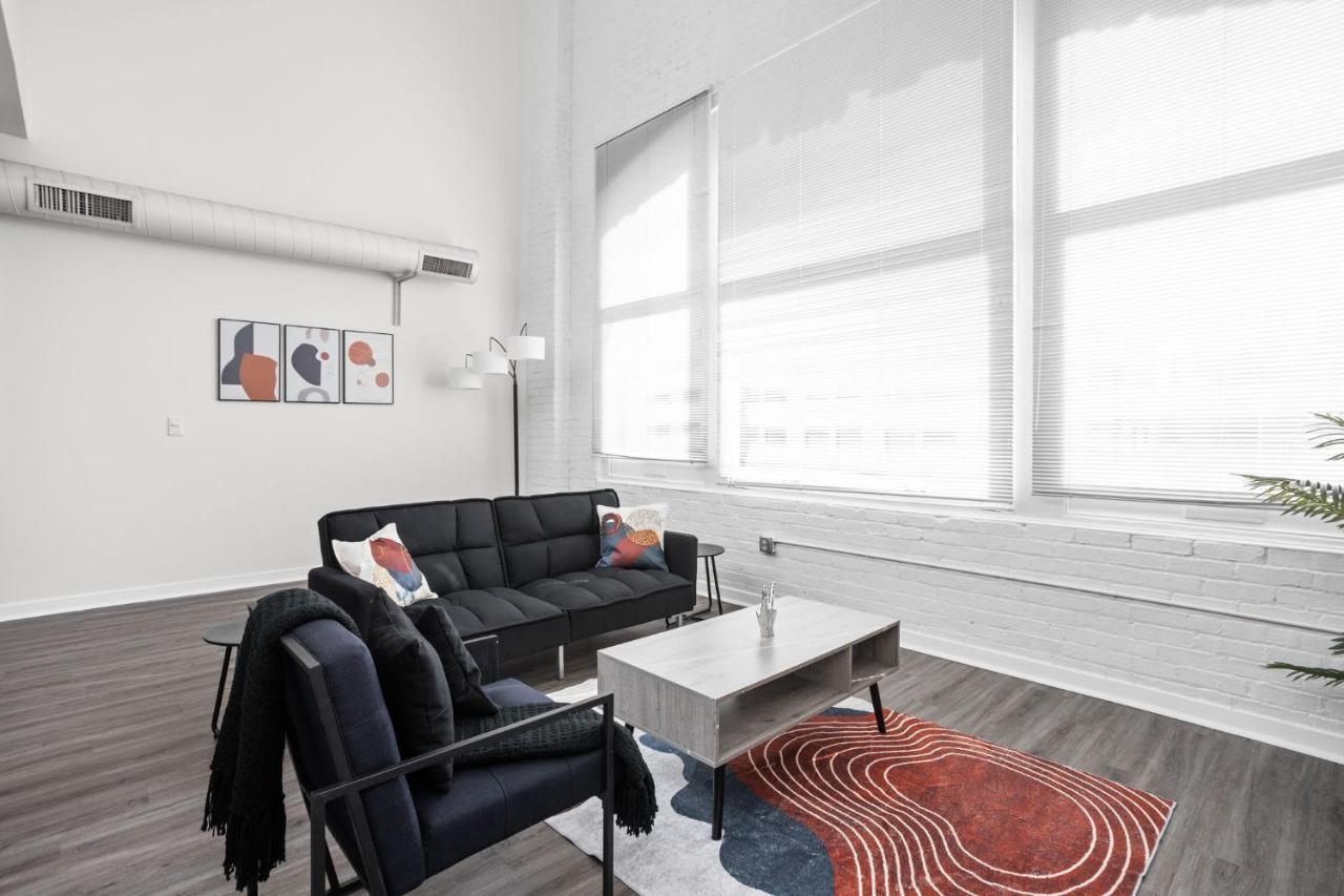 אינדיאנפוליס 2Br 2Ba In The Block Apartment By Cozysuites מראה חיצוני תמונה